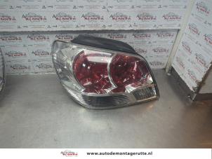 O188174 Gebruikte achterlicht links Mitsubishi Outlander