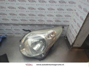 O188205 Gebruikte linker koplamp Suzuki Alto