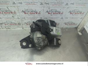 O188261 Gebruikte motor ruitenwisser achter Mercedes B-Klasse