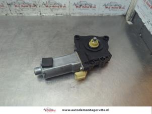 O188303 Gebruikte portierruitmotor Kia Sorento