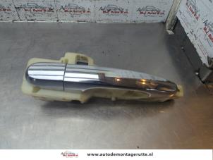 O188306 Gebruikte deurgreep 4deurs links-achter Kia Sorento