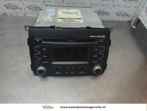 O188325 Gebruikte radio Kia Sorento