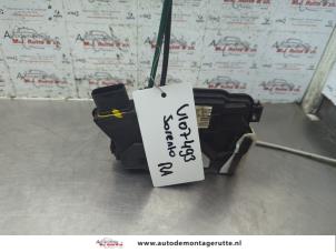 O188337 Gebruikte portierslot mechaniek 4deurs rechts-achter Kia Sorento