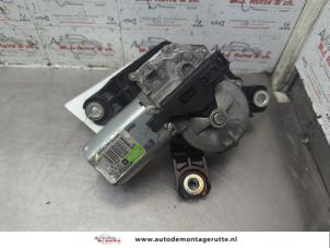 O188354 Gebruikte motor ruitenwisser achter Opel Insignia
