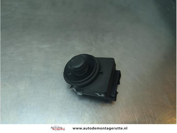 Gebruikte Schakelaar Spiegel Opel Insignia O188382