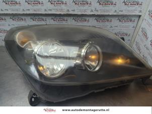O188390 Gebruikte rechter koplamp Opel Astra