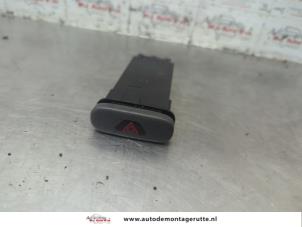 O188395 Gebruikte gevarenlicht schakelaar Volvo S70