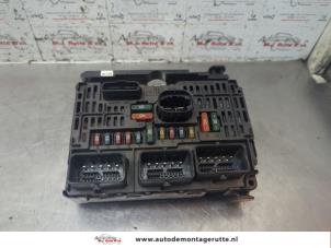 O188405 Gebruikte zekeringkast Peugeot 407