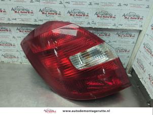 O188413 Gebruikte achterlicht links Skoda Fabia