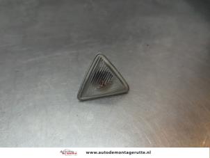 O188424 Gebruikte knipperlicht scherm rechts-voor Mitsubishi Colt