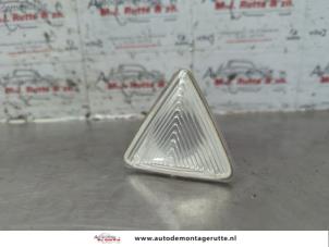 O188425 Gebruikte knipperlicht scherm links-voor Mitsubishi Colt
