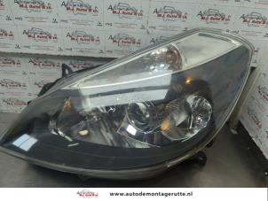 O188427 Gebruikte linker koplamp Renault Clio