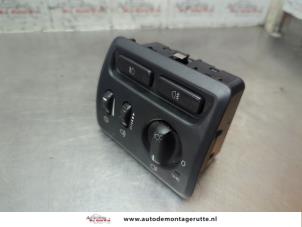 O188441 Gebruikte schakelaar licht Volvo XC70