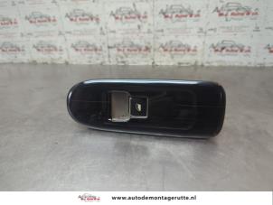O188442 Gebruikte raam schakelaar elektrisch Citroen C5
