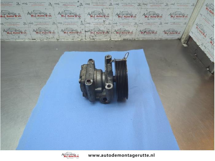 Gebruikte Servopomp Ford Fiesta O188480