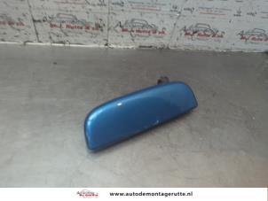 O188605 Gebruikte portiergreep 4deurs links-voor Suzuki Alto