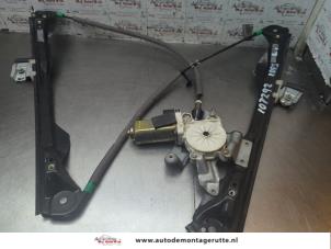O188609 Gebruikte ruitmechaniek 2deurs links-voor Ford Focus