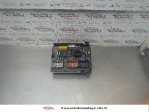 O188629 Gebruikte zekeringkast Peugeot 207