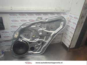 O188650 Gebruikte raammechaniek 4deurs rechts-achter Kia Sorento