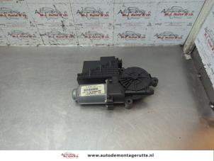 O188662 Gebruikte motor electrisch raam Skoda Fabia