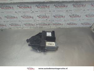 O188687 Gebruikte motor electrisch raam Volkswagen Caddy