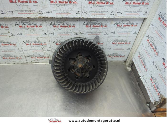 Gebruikte Kachel Ventilatiemotor Volkswagen Eos O188742