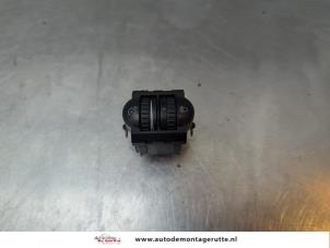 O188755 Gebruikte schakelaar koplamp ihv Volkswagen Eos