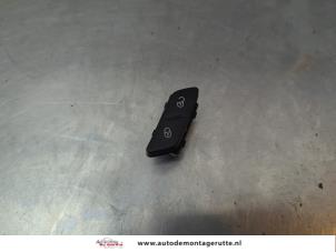 O188780 Gebruikte centrale deurvergrendeling schakelaar Volkswagen Eos