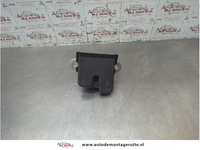 Gebruikte Achterklep Slotmechaniek Volkswagen Golf Plus O188795