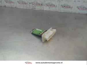 O188817 Gebruikte kachel weerstand Peugeot 107