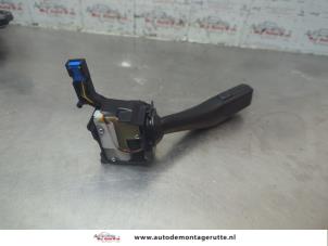 O188856 Gebruikte schakelaar ruitenwisser Volkswagen Golf Plus