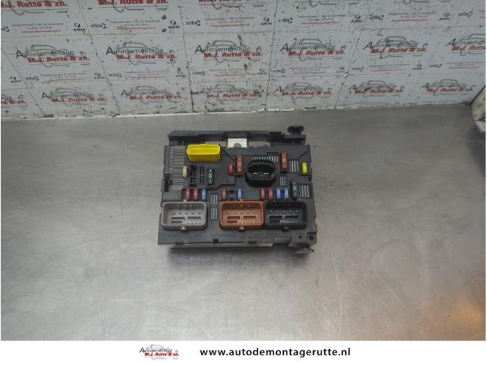 Gebruikte Zekeringkast Peugeot 207 O188869