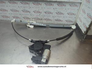 O188881 Gebruikte ruitmechaniek 4deurs links-voor Mazda 5.