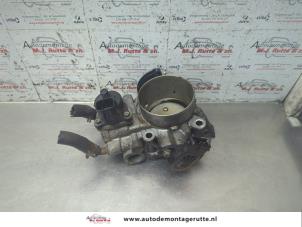 O188890 Gebruikte gasklephuis Mitsubishi Lancer