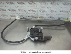 O188960 Gebruikte ruitmechaniek 2deurs links-voor Renault Clio