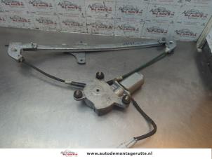 O188970 Gebruikte raammechaniek 4deurs links-voor Suzuki Wagon R+