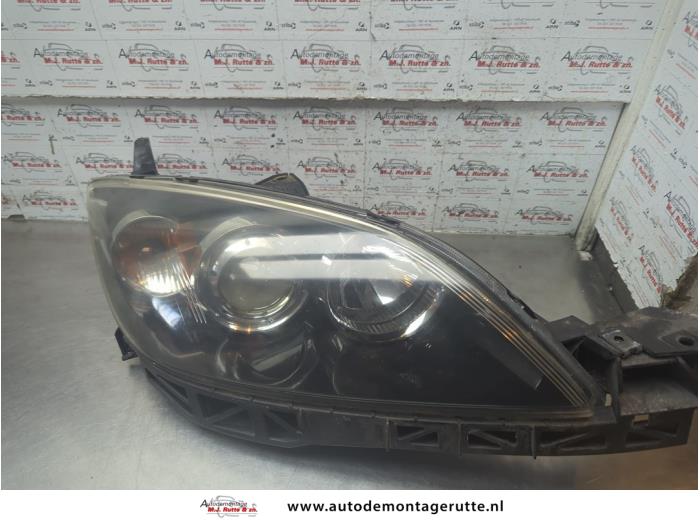 Gebruikte Rechter Koplamp Mazda 3. O188971