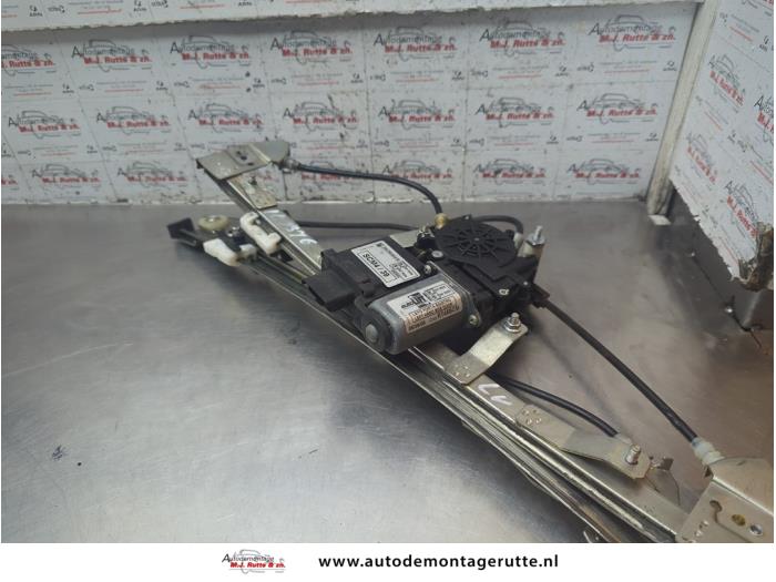 Gebruikte Raammechaniek 4Deurs links-voor Renault Laguna O189004