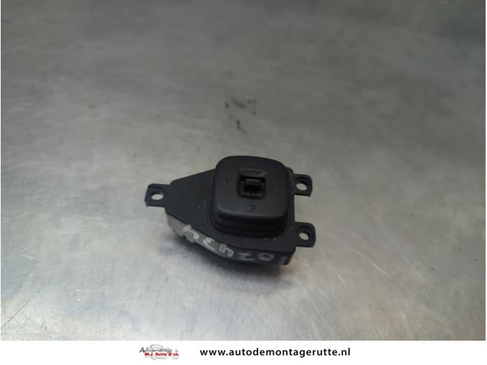 Gebruikte Schakelaar Spiegel Mazda 3. O189054