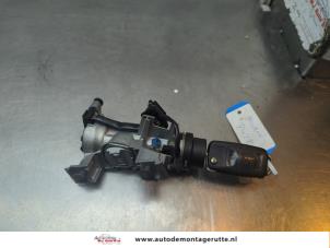 O189080 Gebruikte sleutel+contactslot Volkswagen Touran
