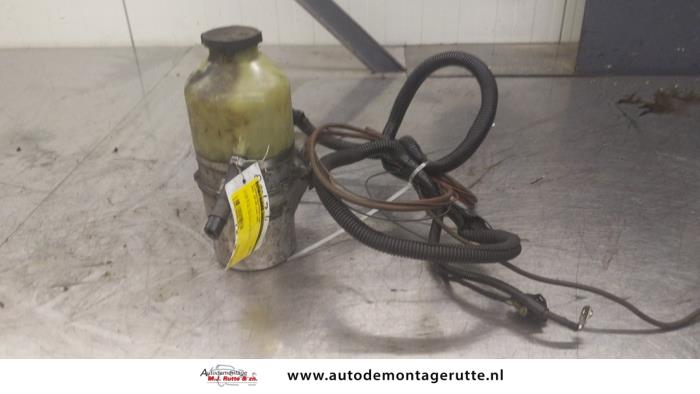 Gebruikte Pomp Servo Opel Zafira O189143