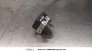 O189152 Gebruikte abs pomp Opel Corsa
