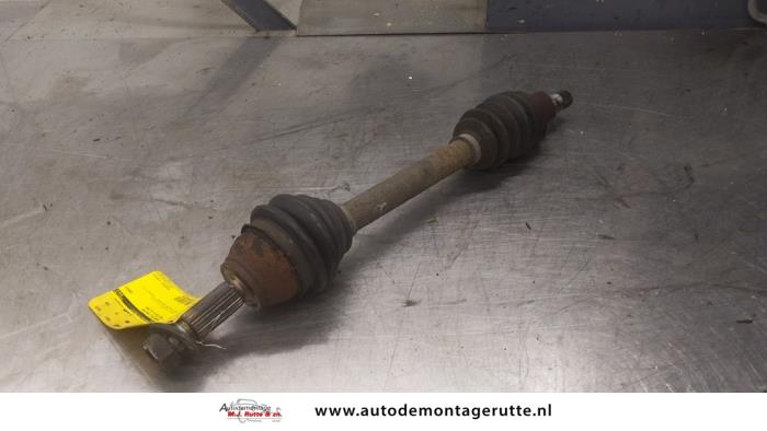 Gebruikte Homokineetas links-voor Ford Fiesta O189168