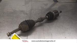 O189179 Gebruikte cardanas links-voor (vwa) Nissan Murano