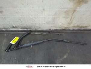 O189188 Gebruikte ruitenwisserarm voor Renault Megane Scenic