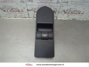 O189196 Gebruikte raam schakelaar elektrisch Opel Astra