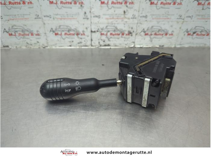 Gebruikte Knipperlicht Schakelaar Renault Twingo O189312