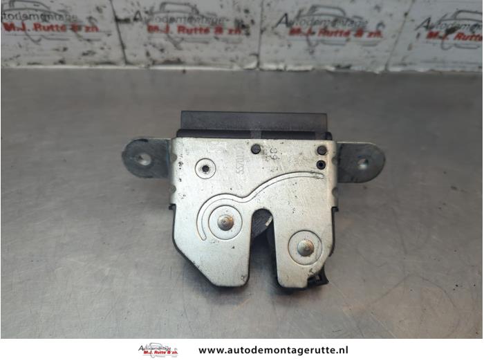 Gebruikte Slotmechaniek Achterklep Fiat Punto Grande O189316