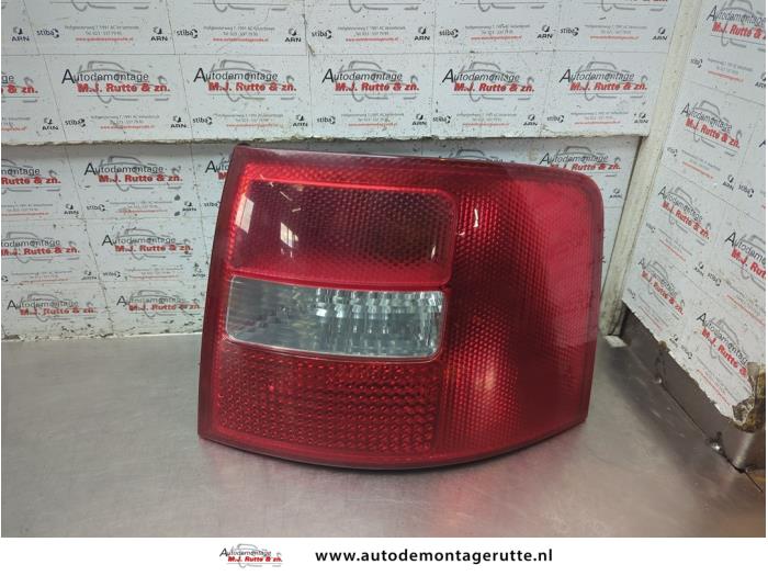 Gebruikte Achterlicht rechts Audi A6 O189341