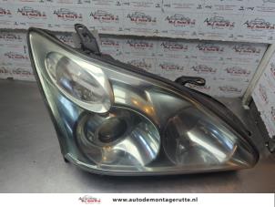 O189359 Gebruikte rechter koplamp Lexus RX